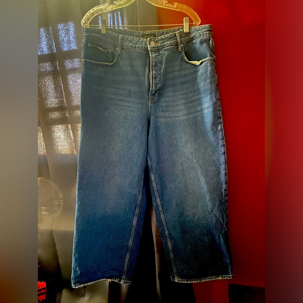 Wide Leg Jeans with Minor Distressing